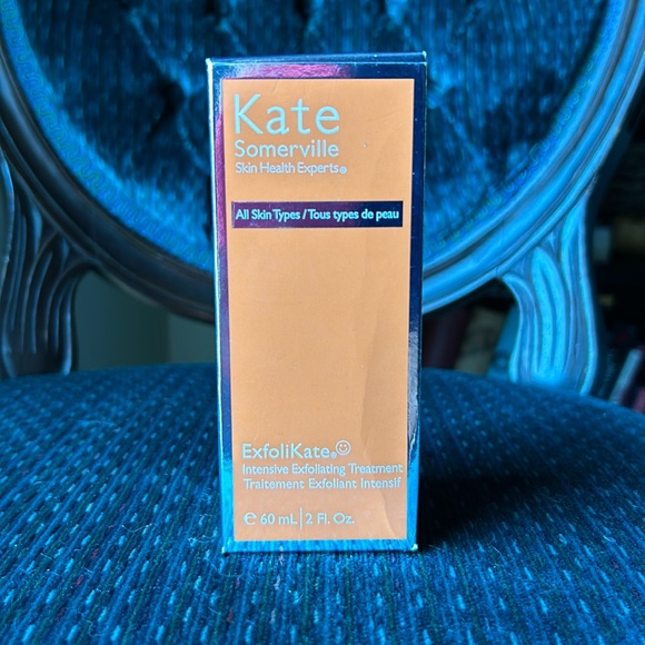 Exfoliating Treatment - Picture 1 of 1